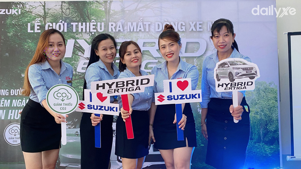 Đội ngũ nhân sự tại Suzuki Cẩm Phong