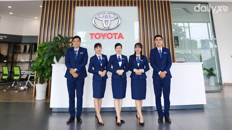 Đội ngũ nhân viên tại Toyota Bến Tre