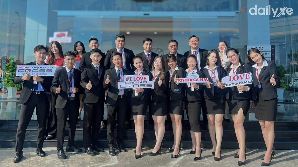 Đội ngũ nhân viên tại Toyota Cà Mau