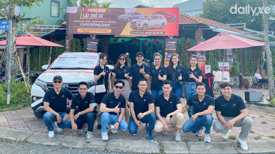 Đội ngũ nhân viên tại Toyota Ninh Kiều