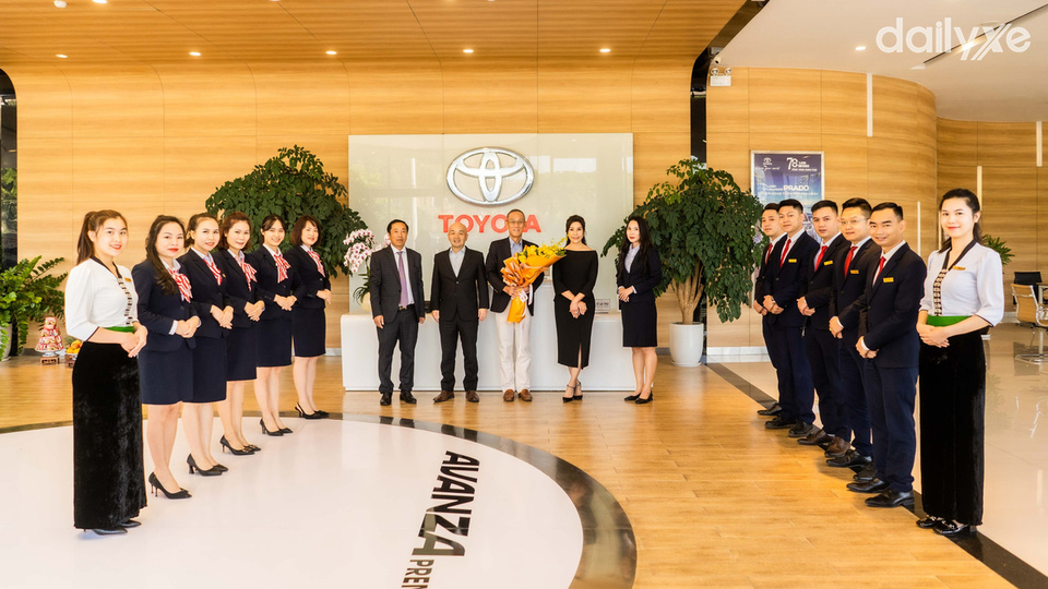 Đội ngũ nhân viên tại Toyota Tây Bắc