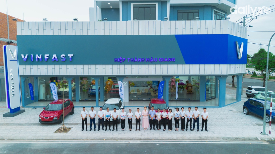 Đội ngũ nhân sự tại VinFast Vị Thanh