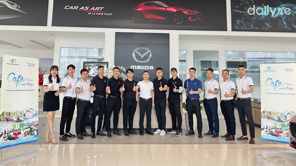 Đội ngũ nhân sự tại Mazda Phố Nối 