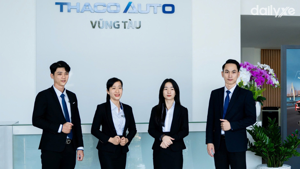 Đội ngũ nhân sự làm việc tại Mazda Bà Rịa