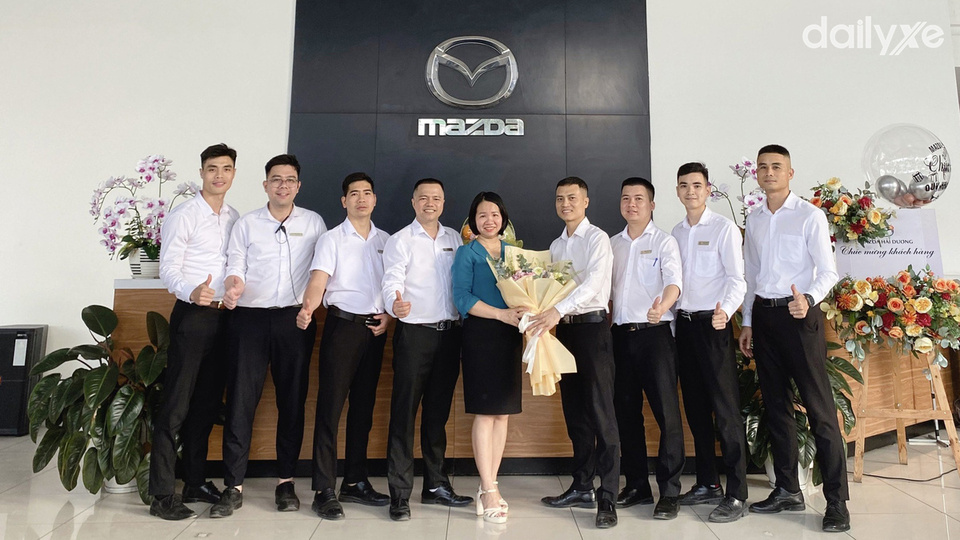 Đội ngũ nhân viên chuyên nghiệp của Mazda Hải Dương