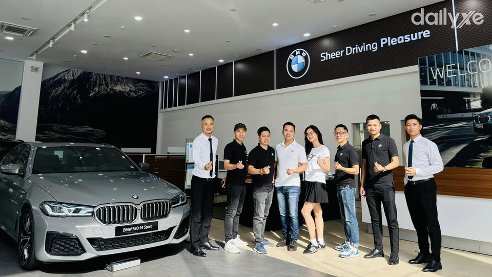 Đội ngũ nhân viên tại BMW Thanh Xuân