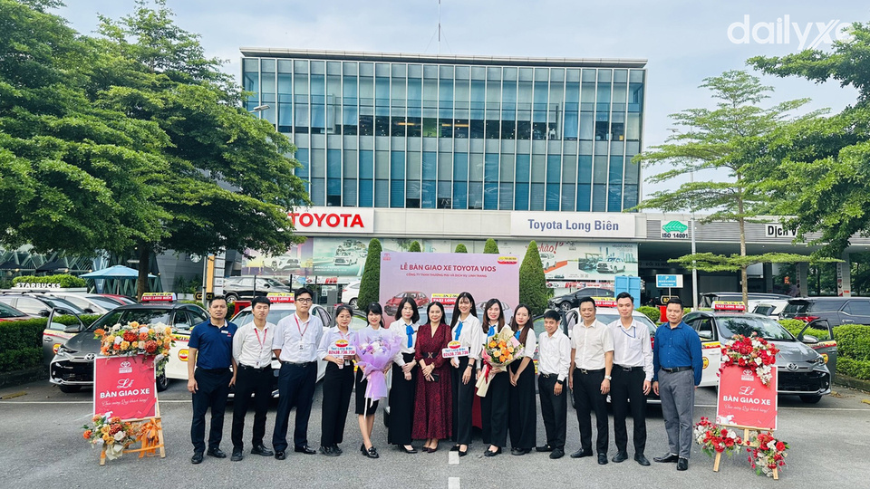 Đội ngũ nhân viên tại Toyota Long Biên