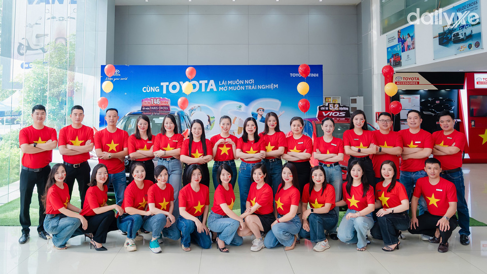 Đội ngũ nhân viên tại Toyota Vinh