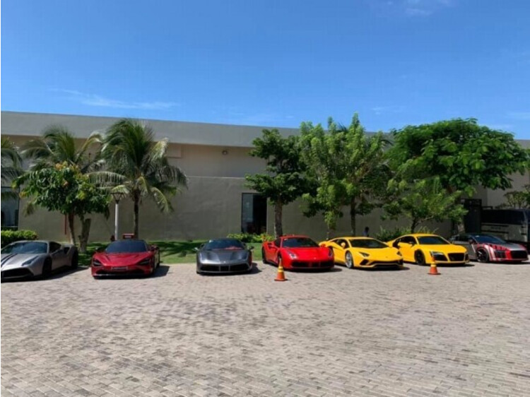 Ferrari-488-gtb-cua-tuan-hung-cung-dan-sieu-xe-dat-gia-tu-tap-tai-nha-hang-cuong-dola-o-vung-tau-1.jpg Ferrari-488-gtb-cua-tuan-hung-cung-dan-sieu-xe-dat-gia-tu-tap-tai-nha-hang-cuong-dola-o-vung-tau-1.jpg