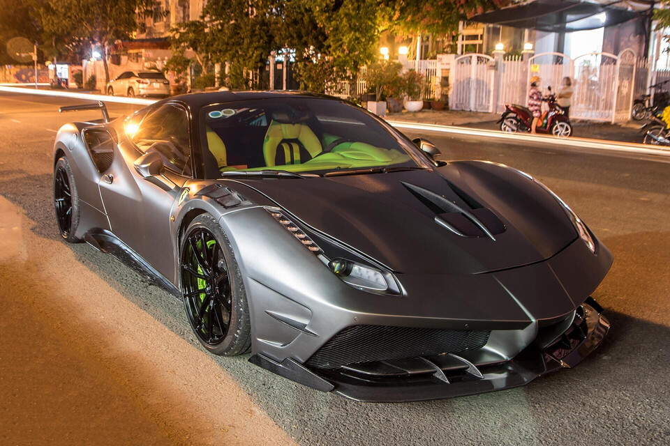 Ferrari 488 GTB với gói độ hầm hố tại TP.HCM ferrari 488 gtb voi goi do ham ho tai tp.hcm