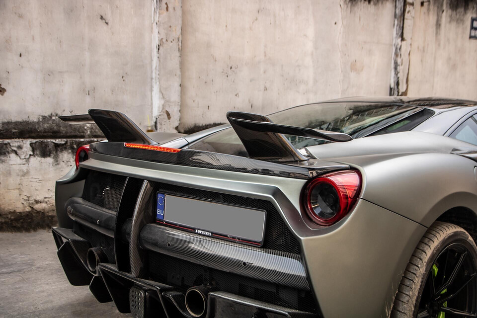 Ferrari 488 GTB với gói độ hầm hố tại TP.HCM ferrari 488 gtb voi goi do ham ho tai tp.hcm