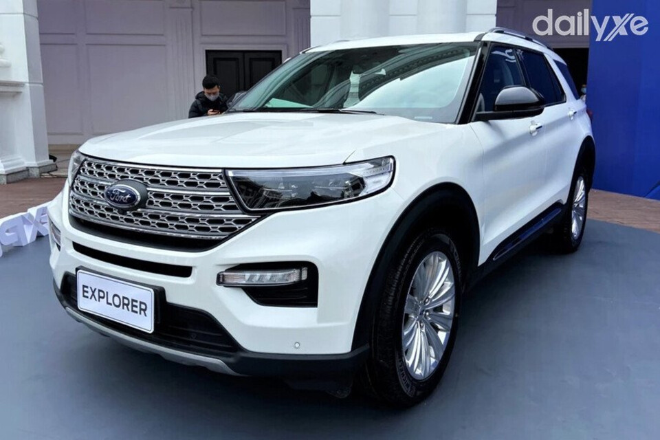 Thiết kế mạnh mẽ hầm hố Explorer sở hữu diện mạo hầm hố