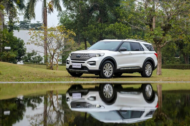 Ford Explorer 2022 chính thức trình làng tại Việt Nam với nhiều nâng cấp đáng chú ý ford explorer 2022 chinh thuc trinh lang tai viet nam voi nhieu nang cap dang chu y