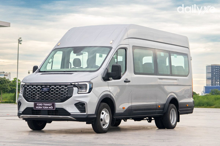 Ford Transit Premium 16 chỗ (Máy dầu) Ford Transit Premium 16 chỗ (Máy dầu)