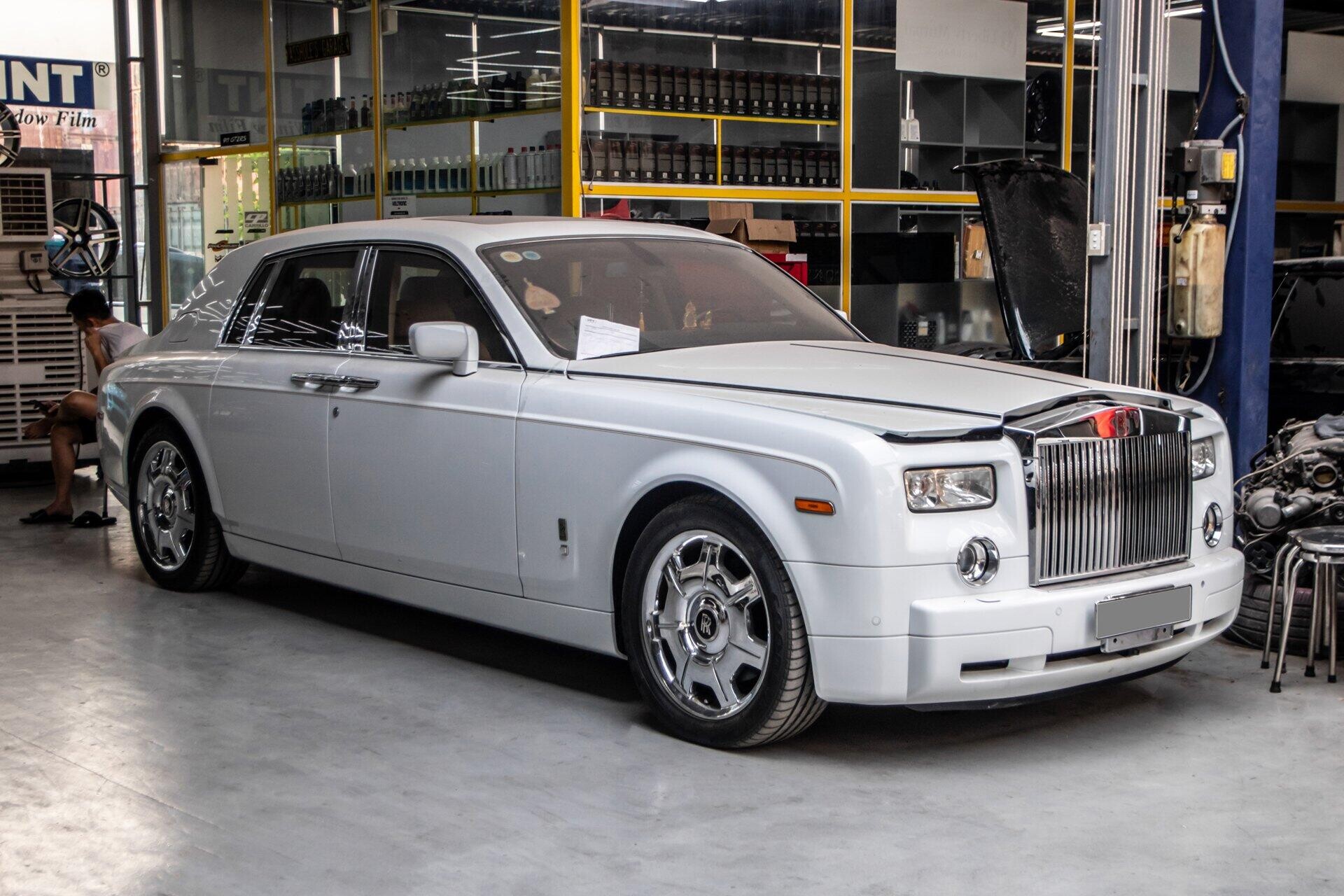 Gara chuyên sửa xe Rolls Royce tại TPHCM chuyên sâu nhất