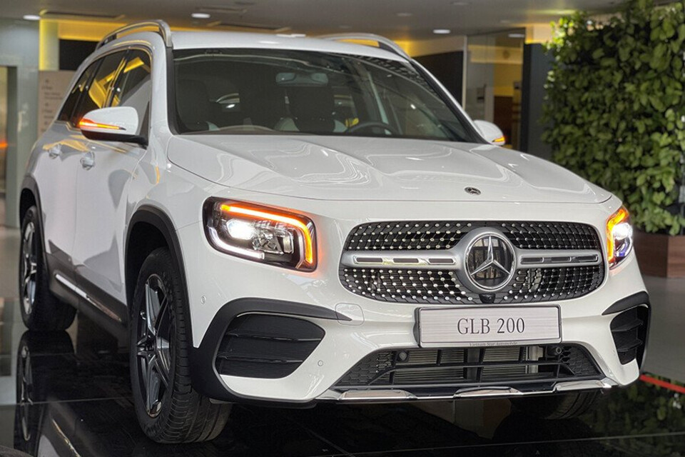 Đầu xe thiết kế sang trọng