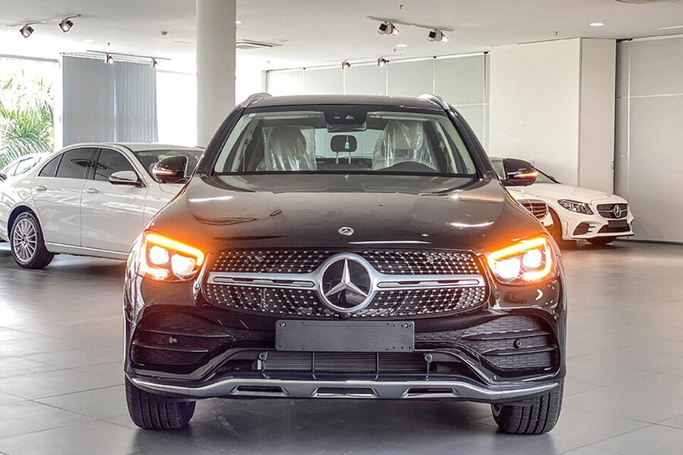 Đầu xe thiết kế thể thao