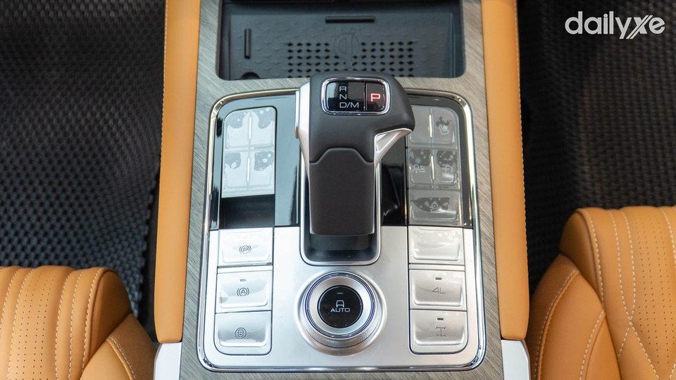 Mẫu xe trang bị hộp số tự động 9 cấp tạo nên sức mạnh vượt trội
