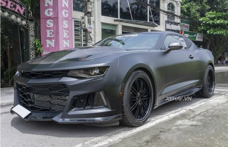 Hà Nội: Chevrolet Camaro 2017 ZL1 Lột Xác Phong Cách - Ảnh 9 Hà Nội: Chevrolet Camaro 2017 ZL1 Lột Xác Phong Cách - Ảnh 9