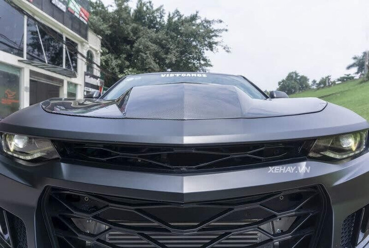 Hà Nội: Chevrolet Camaro 2017 ZL1 Lột Xác Phong Cách - Picture 12