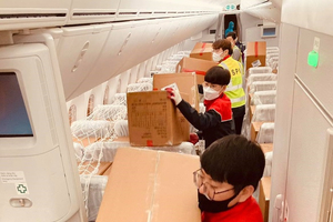Hàng không Việt nhận vận chuyển miễn phí hàng cứu trợ miền Trung