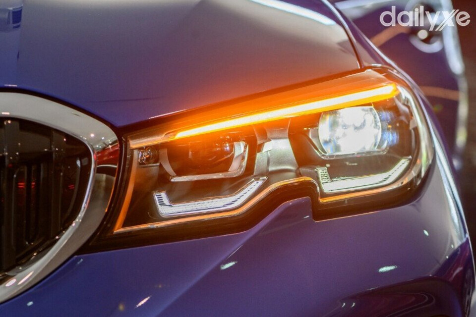 Hệ thống đèn chiếu sáng khác thiết kế nhà sản xuất sẽ bị từ chối đăng kiểm