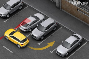 Hệ thống hỗ trợ đỗ xe chủ động PARKTRONIC là gì?