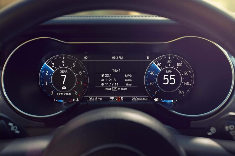 Ford Mustang 2018 bản động cơ 2.3 EcoBoost, công suất 310 mã lực, giá hơn 2 tỷ đồng - Hình 33 Ford Mustang 2018 bản động cơ 2.3 EcoBoost, công suất 310 mã lực, giá hơn 2 tỷ đồng - Hình 33