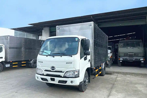 Xe Tải Hino XZU650 1.9 Tấn Thùng Kín