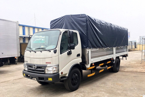 Xe Tải Hino XZU650 3.5 Tấn Thùng Bạt