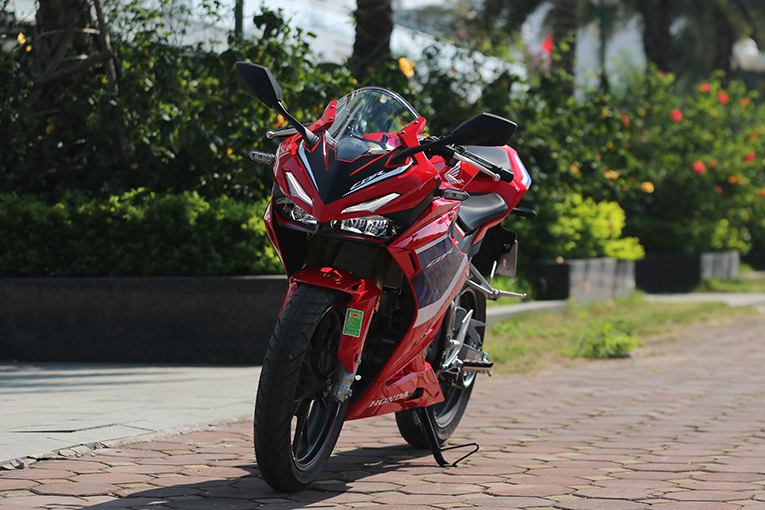 Xe máy Honda CBR 150R 2021 phiên bản Tiêu Chuẩn Đỏ  Shopee Việt Nam