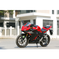 Honda CBR150R - sportbike dùng hàng ngày cho nài mới