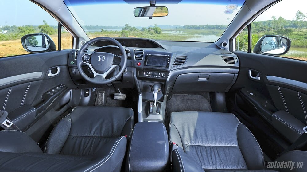 Hình ảnh chi tiết Honda Civic 2015 phiên bản facelift tại Châu Âu