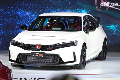 Honda Civic Type R chính thức tăng giá 600 triệu tại Việt Nam Honda Civic Type R chính thức tăng giá 600 triệu tại Việt Nam