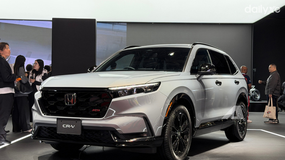 Ngoại thất thể thao đậm chất Black Edition