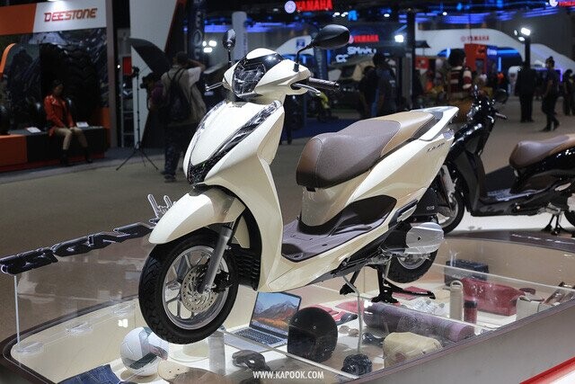 Top 10 xe máy nhỏ gọn cho nữ hợp thời trang  Yên Xe Phú Quang