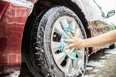 Hướng dẫn cách chăm sóc xe hơi tại nhà đơn giản và hiệu quả Hướng dẫn cách chăm sóc xe hơi tại nhà đơn giản và hiệu quả