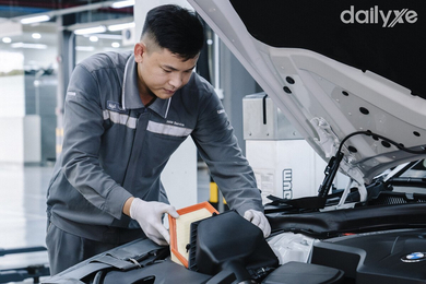 Hướng dẫn vệ sinh lọc gió ô tô đúng cách, cải thiện khả năng vận hành Hướng dẫn vệ sinh lọc gió ô tô đúng cách, cải thiện khả năng vận hành