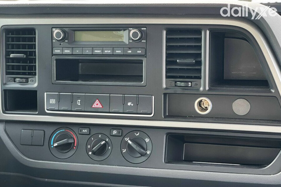 Xe được trang bị nhiều tiện nghi