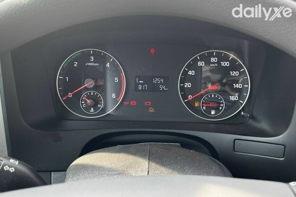 Cụm màn hình kỹ thuật số hai vòng đồng hồ hiện đại