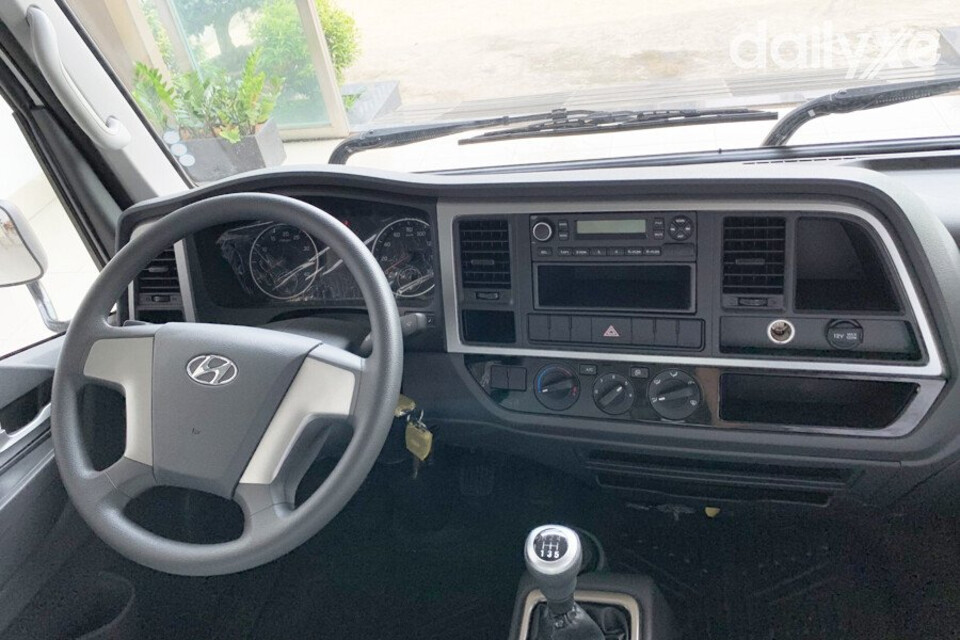 Khu vực trung tâm điều khiển thiết kế tập trung vào người điều khiển