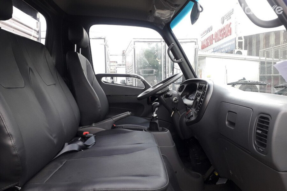 Ghế ngồi êm ái thoải mái cho 3 người ngồi