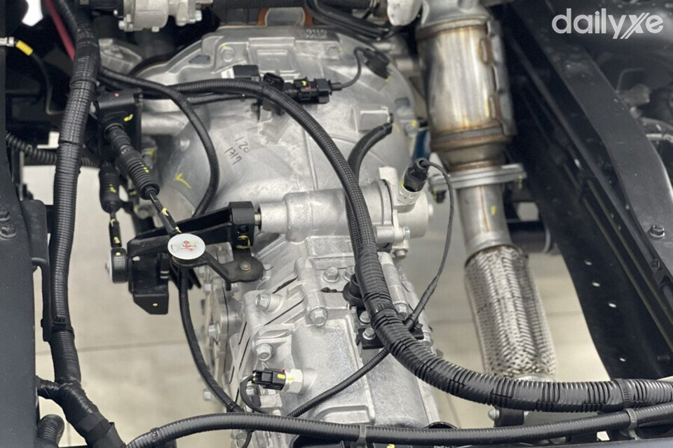 Hộp số 6 cấp vận hành êm ái