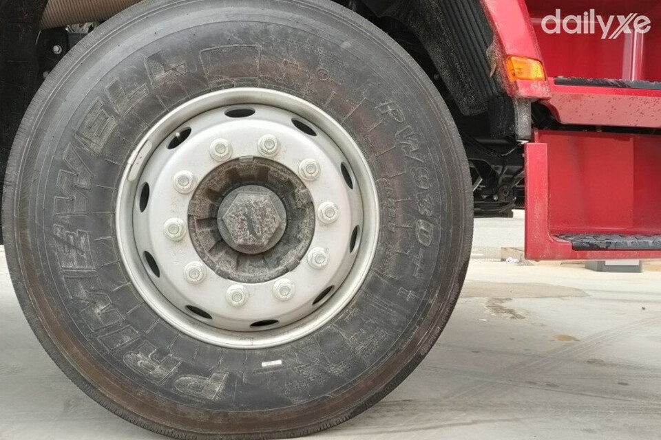 Lốp xe vận hành bền bỉ