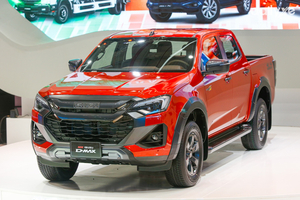 Isuzu D-MAX Type-Z 4x4 AT (Máy dầu)