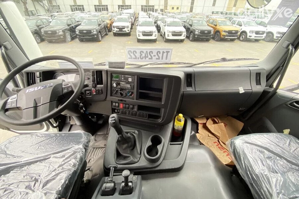 Khu vực điều khiển tập trung vào người lái