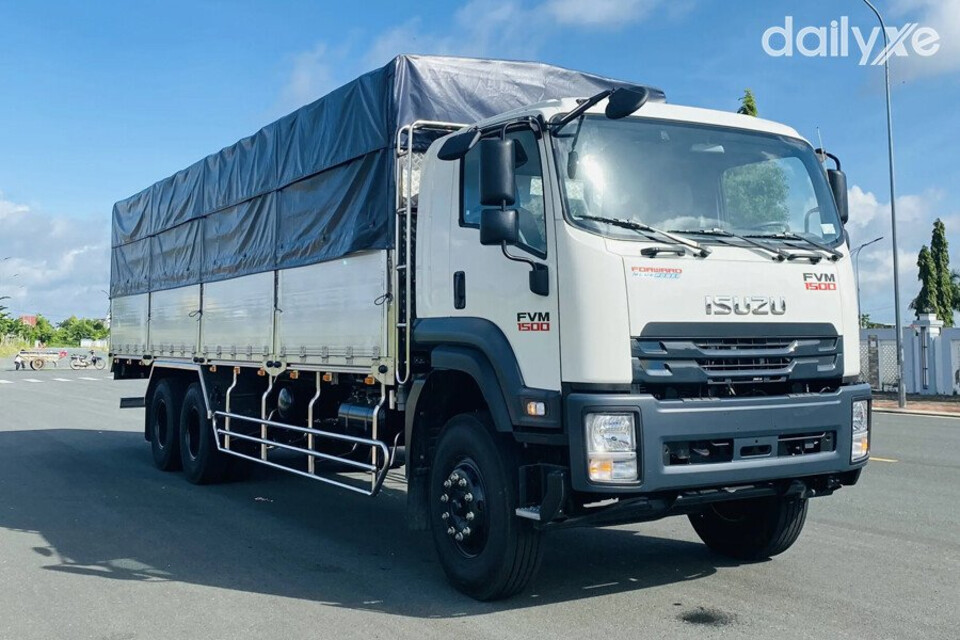 Isuzu F-Series mang trên mình nhiều dấu ấn đột phá