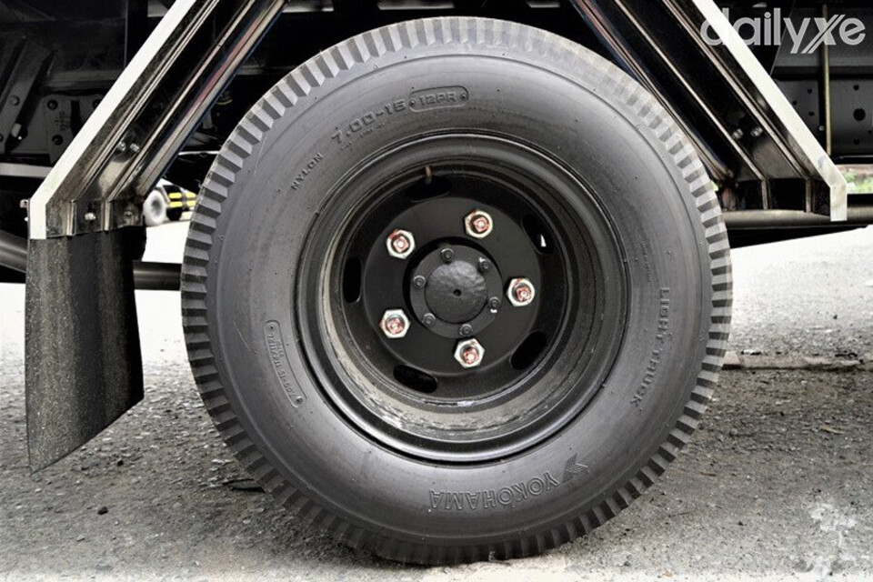 Lốp xe bền bỉ và bám đường tốt