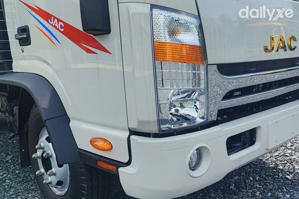 Đèn pha có cường độ chiếu sáng cao