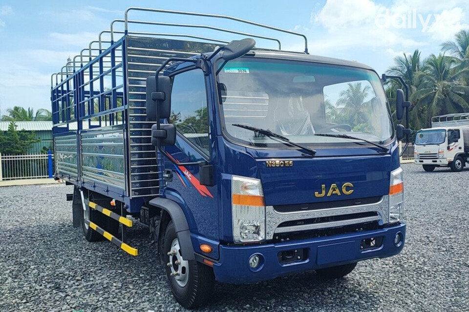 Jac N350 là dòng xe tải hạng nhẹ sở hữu cho mình công nghệ tiên tiến